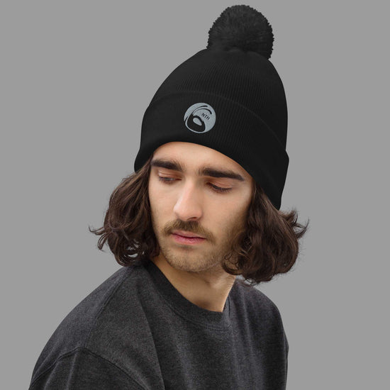 Pom pom beanie „Ant“